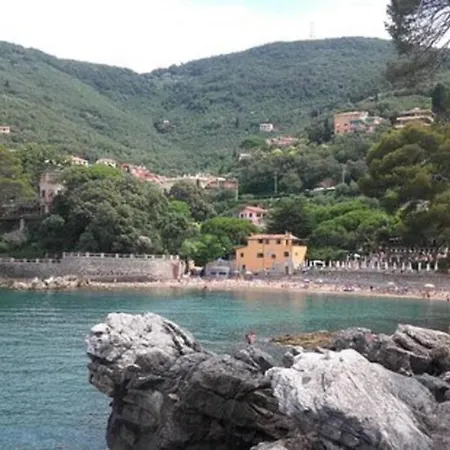 Διαμέρισμα / Beachfront Between Lerici And Tellaro / With Parking